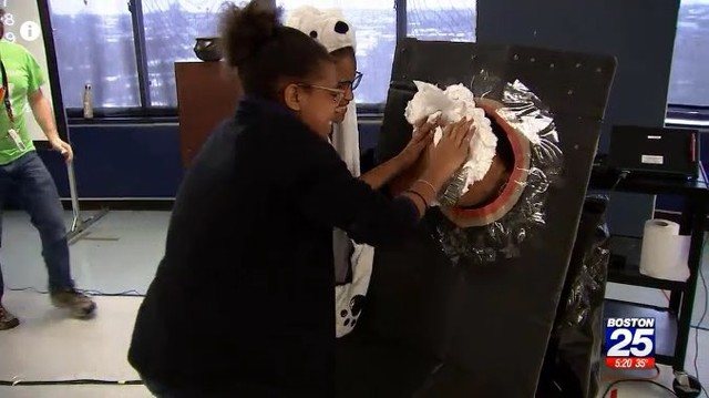Person gets pied